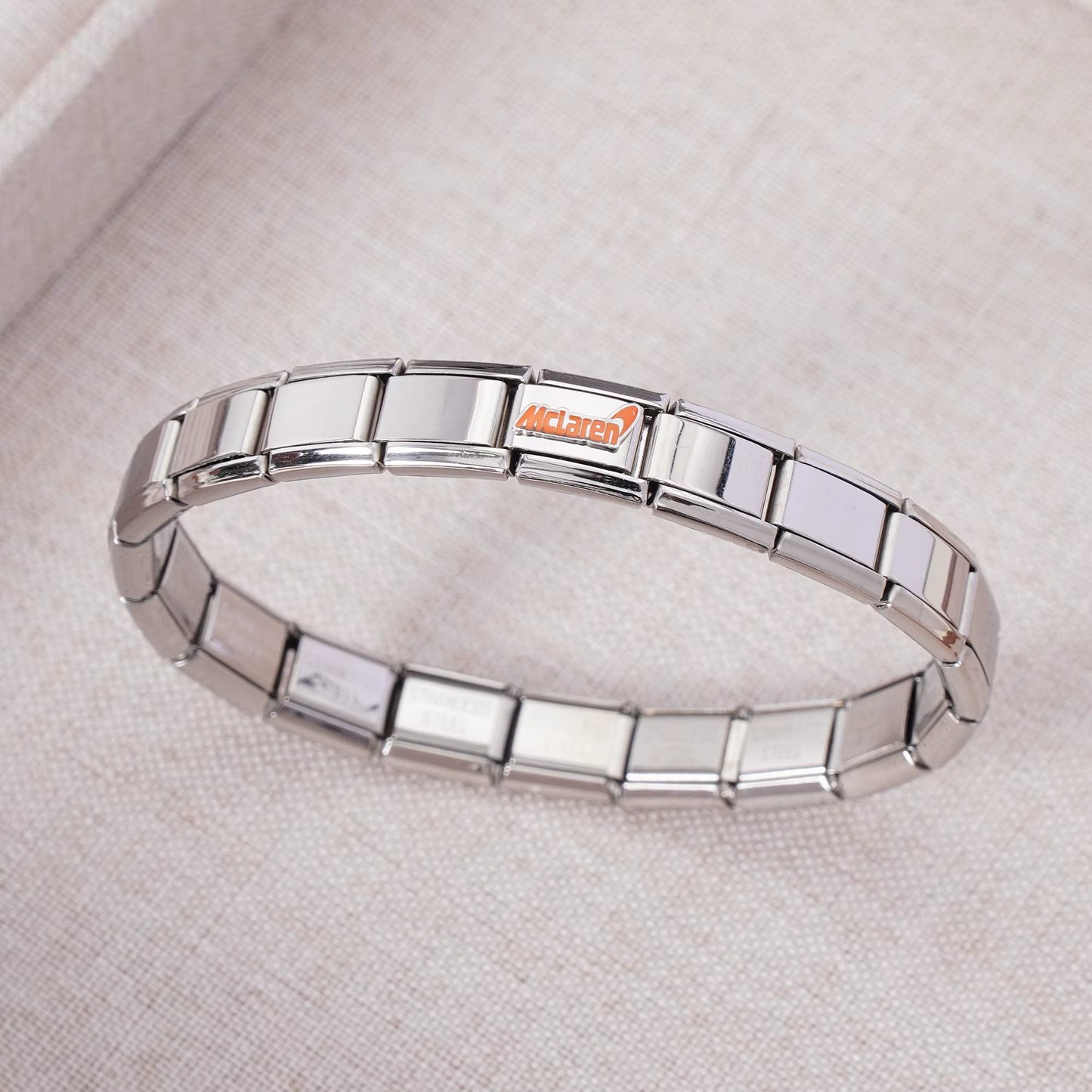 Luxury Non-Tarnish Car Logo Link Charm Bracelet
