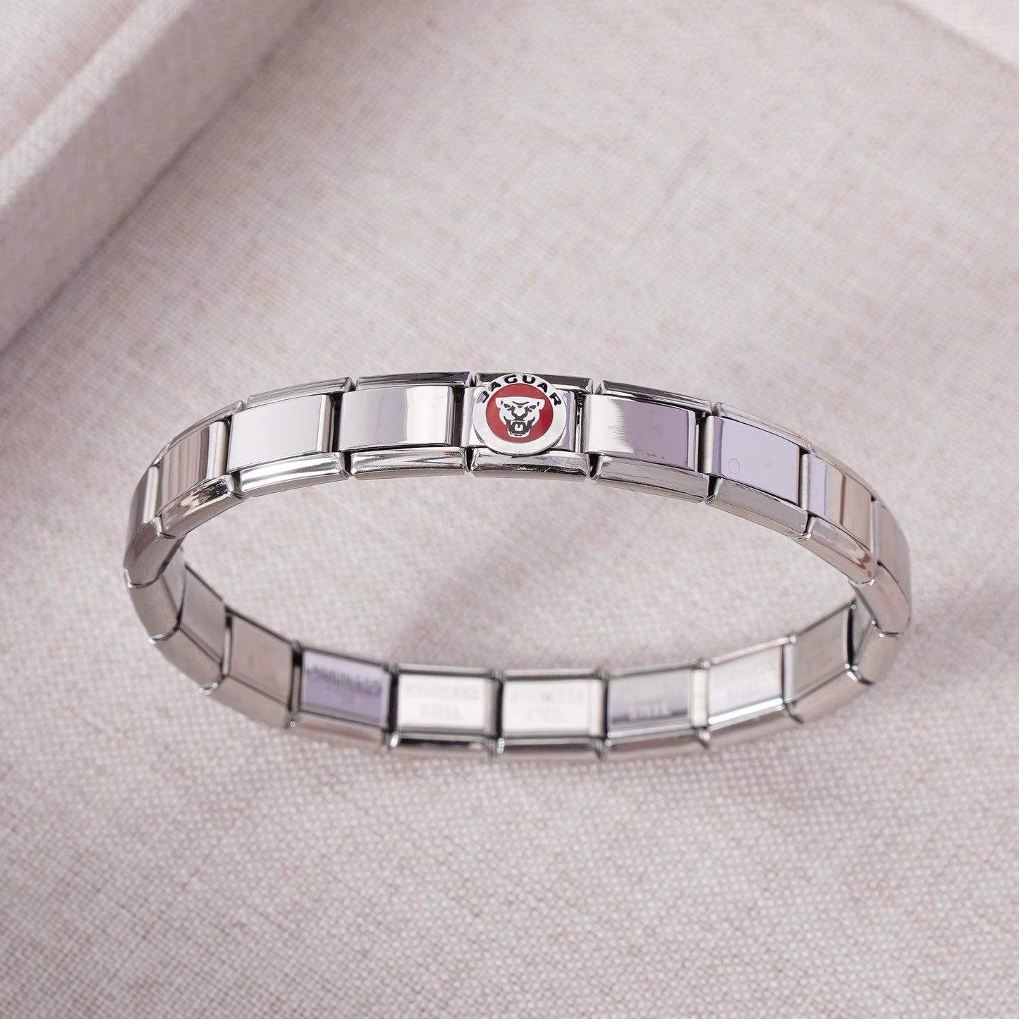 Luxury Non-Tarnish Car Logo Link Charm Bracelet