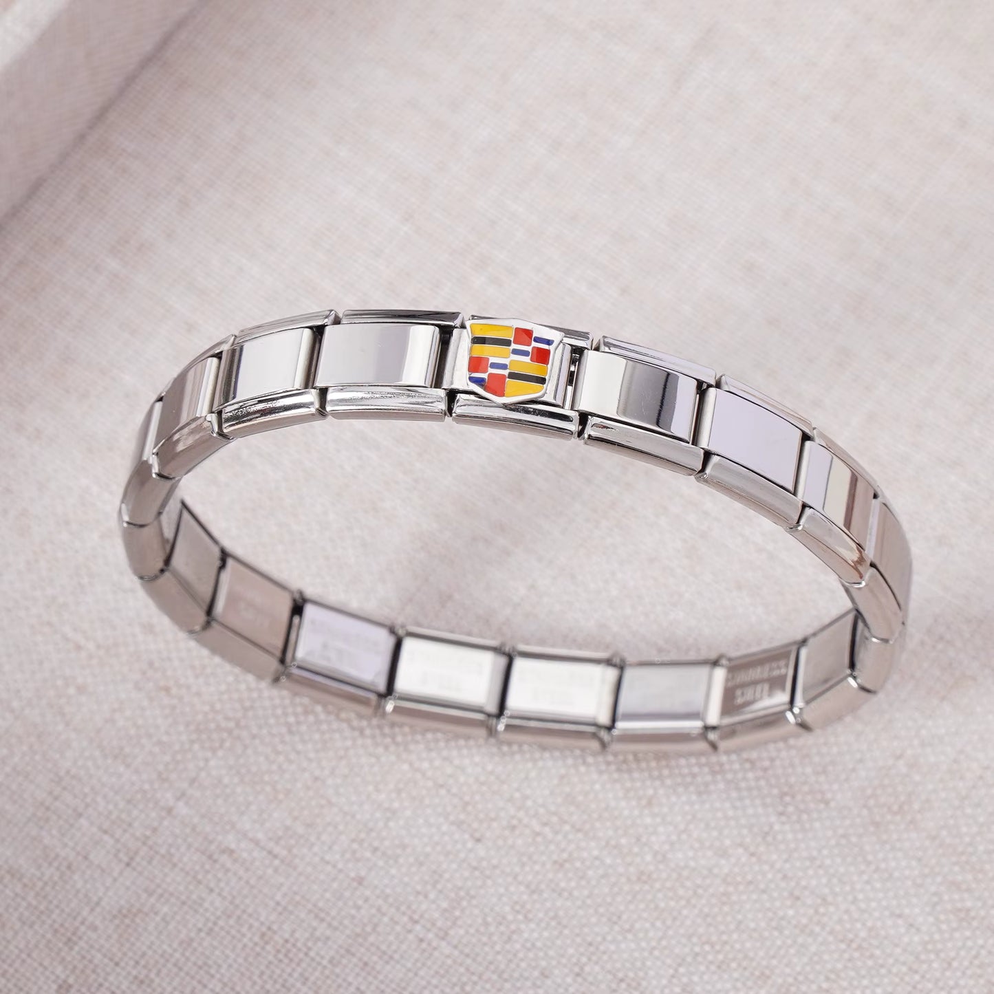 Luxury Non-Tarnish Car Logo Link Charm Bracelet