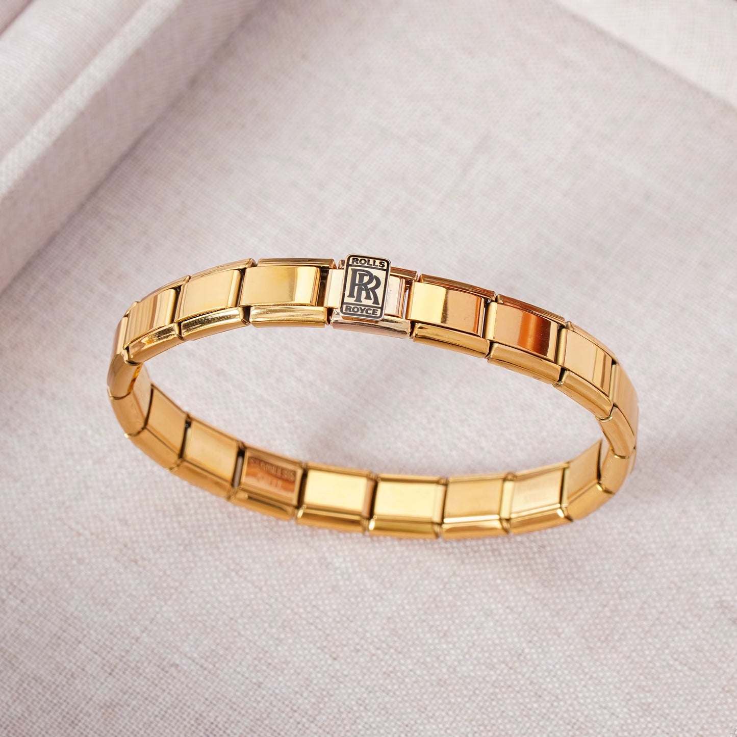 Luxury Non-Tarnish Car Logo Link Charm Bracelet