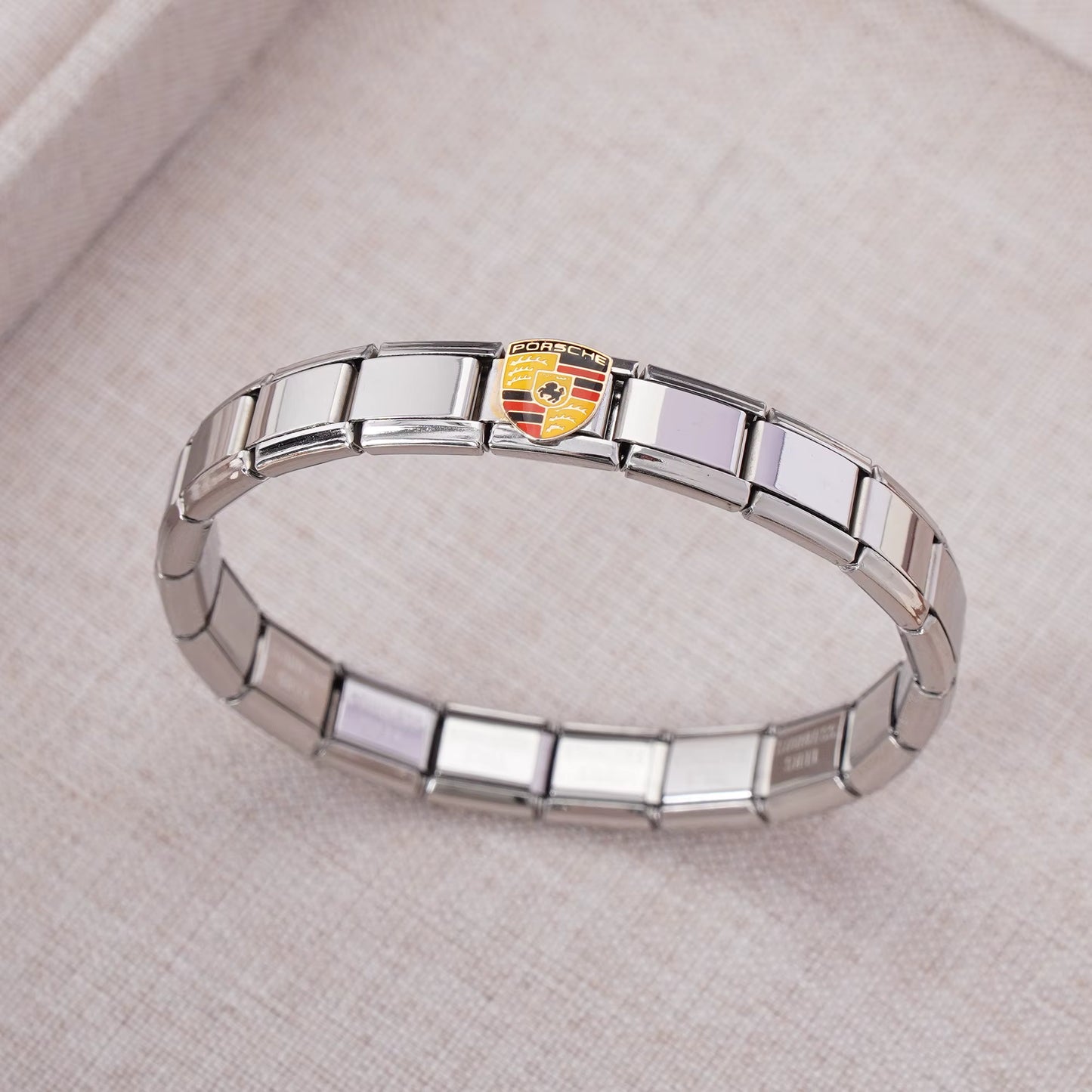 Luxury Non-Tarnish Car Logo Link Charm Bracelet