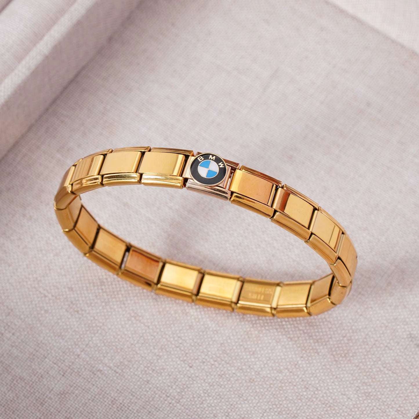 Luxury Non-Tarnish Car Logo Link Charm Bracelet