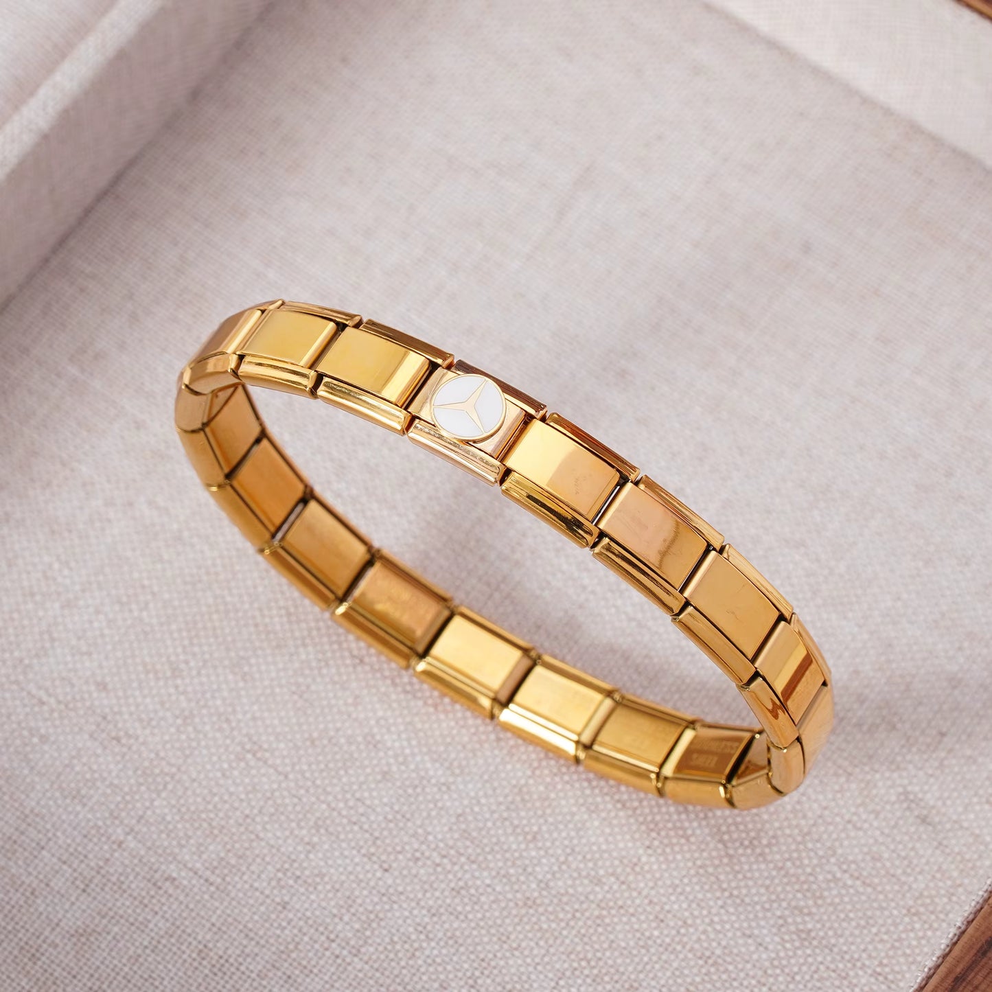 Luxury Non-Tarnish Car Logo Link Charm Bracelet