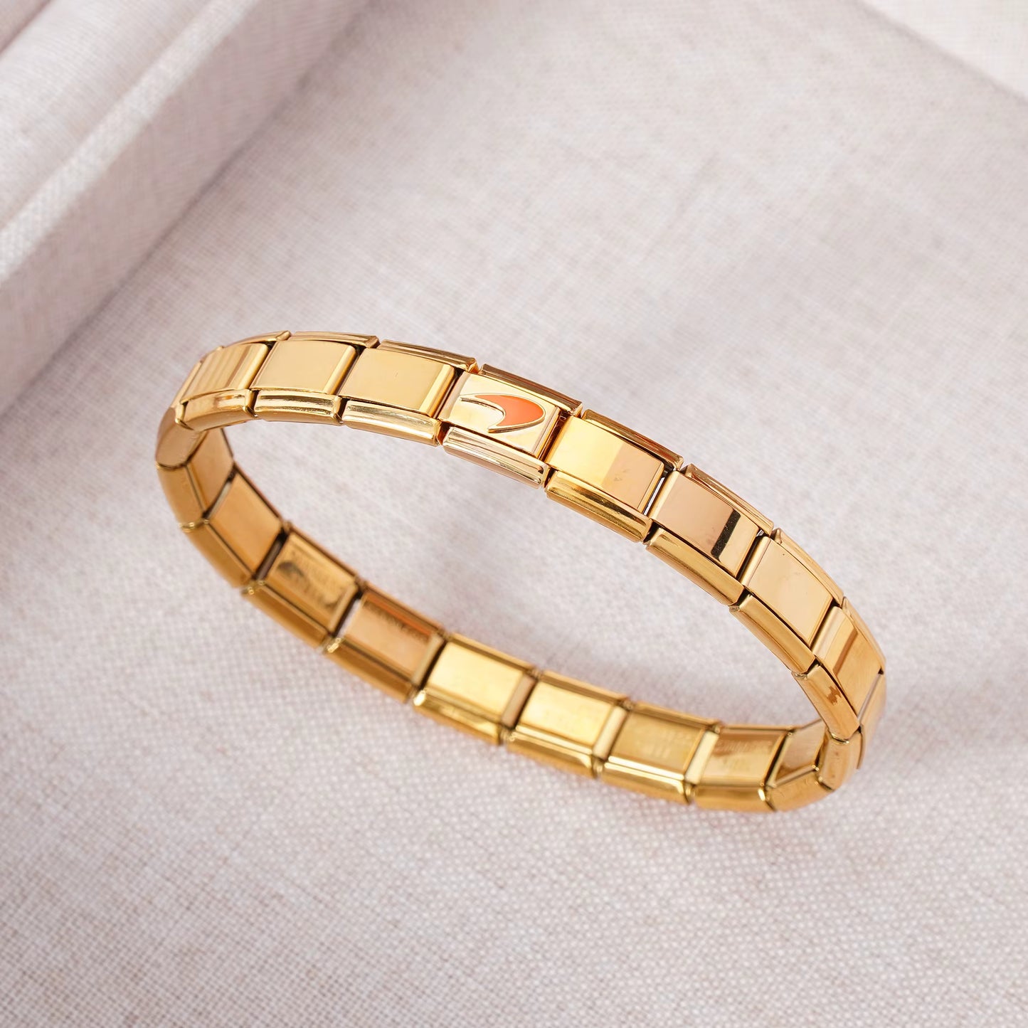 Luxury Non-Tarnish Car Logo Link Charm Bracelet