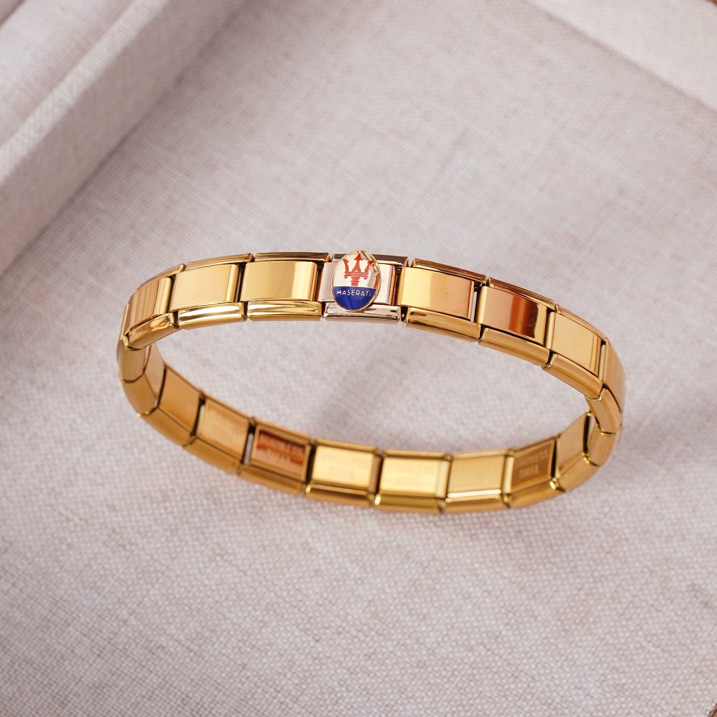 Luxury Non-Tarnish Car Logo Link Charm Bracelet