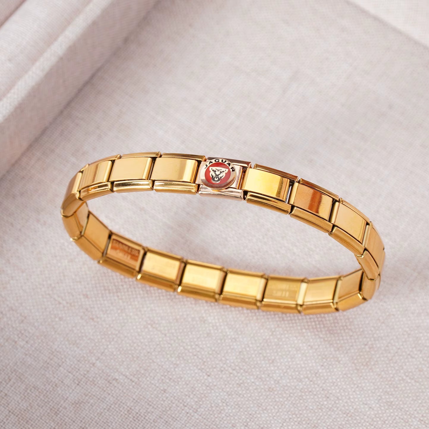 Luxury Non-Tarnish Car Logo Link Charm Bracelet